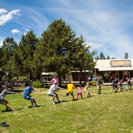 Bend-Sunriver Camping Resort Two-Bedroom Cabin 7 Экстерьер фото